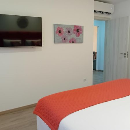 Garden House Fundao - Suite Apartamento 204 Eksteriør billede